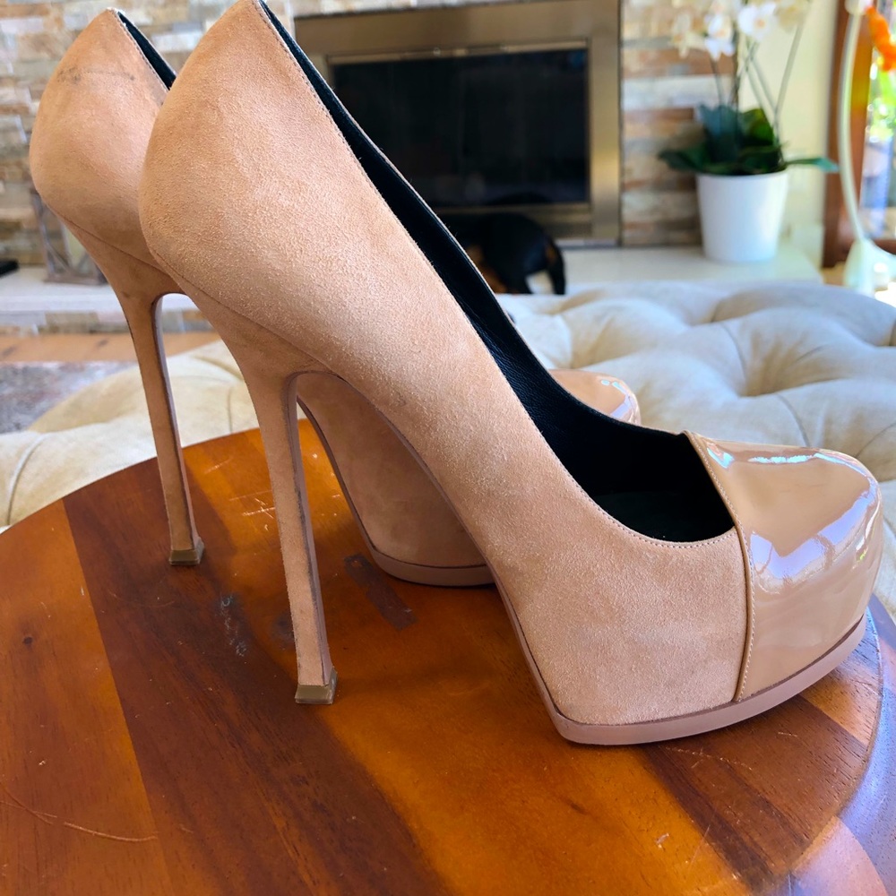 YSL Saint Laurent Tribtoo 105 beige